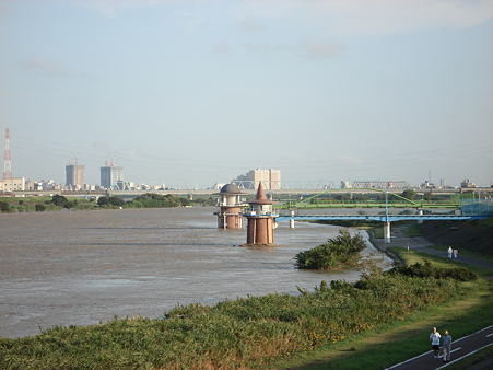 取水塔遠景