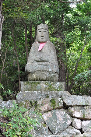 高台の虚空蔵