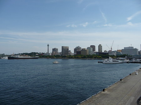 090602-大桟橋から山下公園方面 (1)