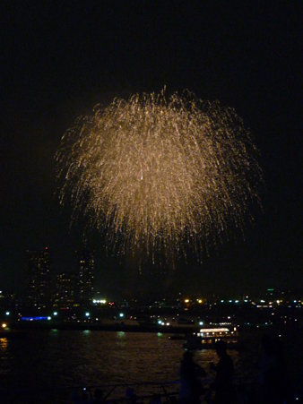 090801-大桟橋 花火 (36)