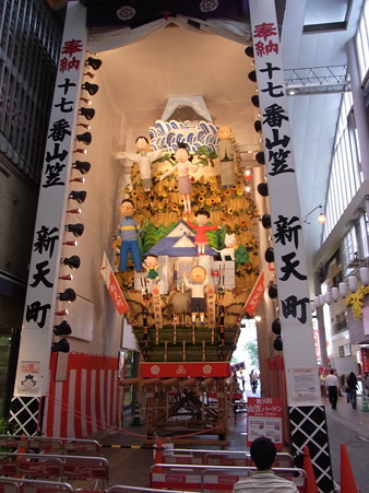 20 博多祇園山笠 飾り山 サザエさん(さざえさん)新天町 2012年 写真画像