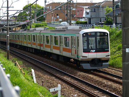 東急5000系(つくし野駅付近)