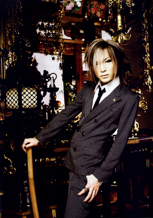 Uruha -  13 78428813_org.v1304955323