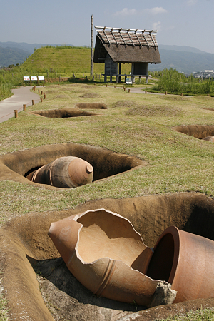 吉野ヶ里遺跡・甕棺墓列 - 3