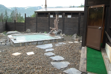 露天がどーんと1つ