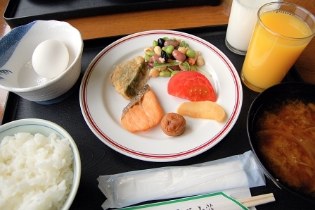 朝食
