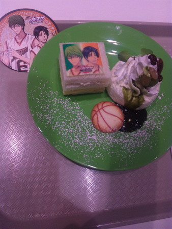 ミニサンドイッチとケーキの...