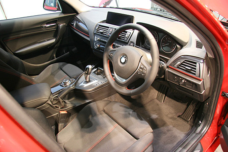 ２代目　ＢＭＷ　１シリーズ　４